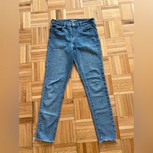 Levi high rise skinny jeans 721